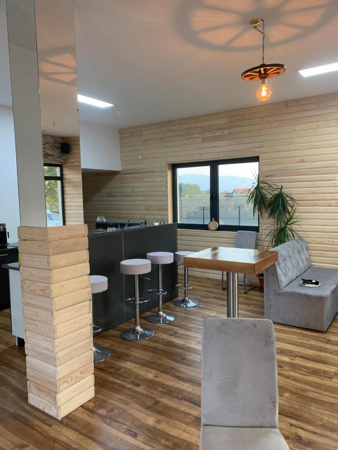 Apartmani Imamovic Dubrave Gornje Exterior photo