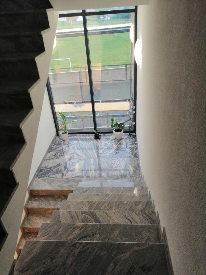Apartmani Imamovic Dubrave Gornje Exterior photo