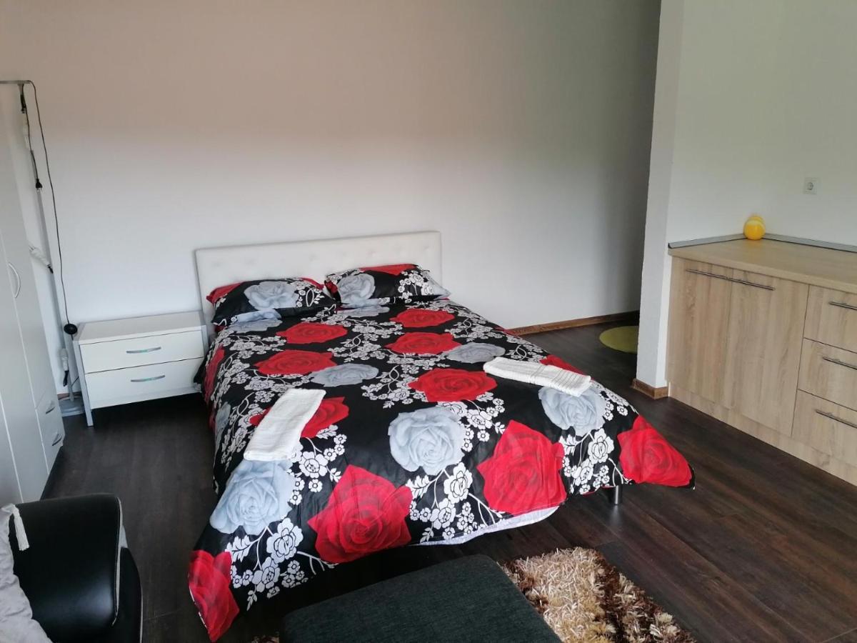 Apartmani Imamovic Dubrave Gornje Exterior photo